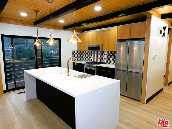 2nd image of 8750 Skyline Dr