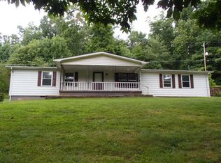 1035 Red Stone Rd, Chilhowie, VA 24319