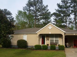 938 Pinecrest Cir, Sylacauga, AL 35151