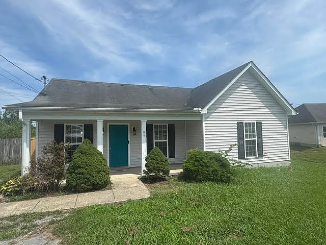 109 Briar Patch Dr — Photo 1