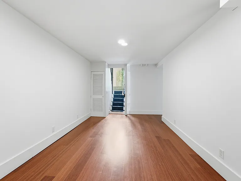 6118 Latona Ave NE — Photo 10