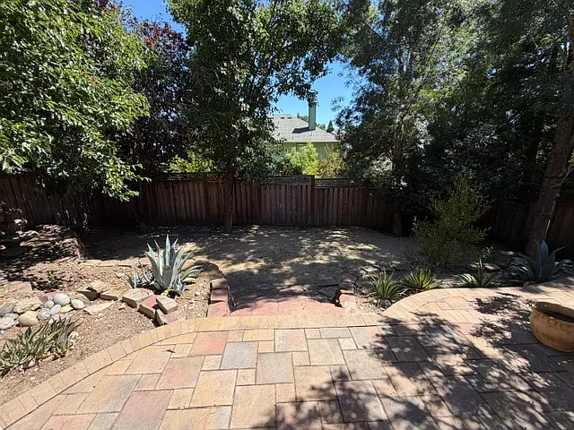 5754 Owls Nest Dr — Photo 24