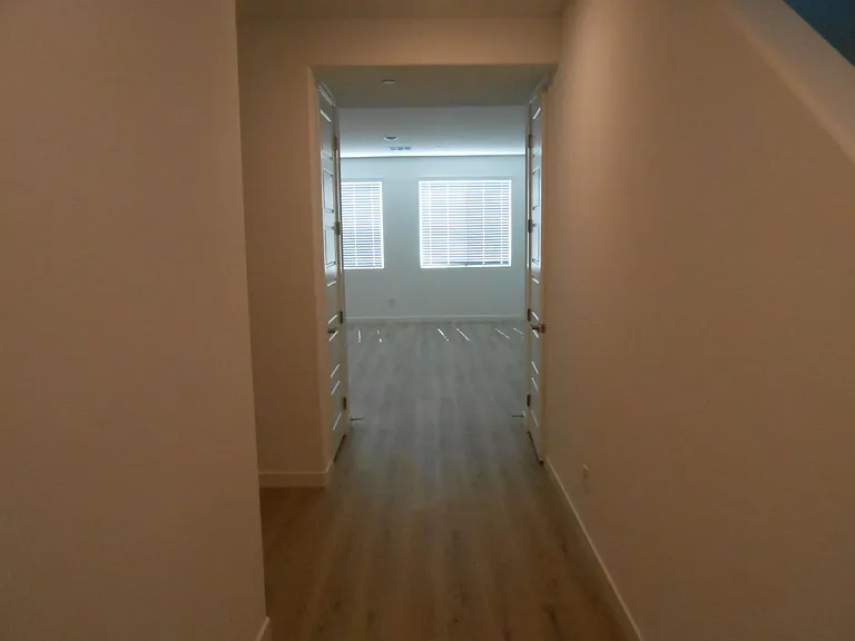 1025 Copper Robin St — Photo 5