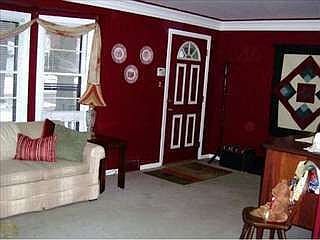 2nd image of 4252 Buckingham Rd