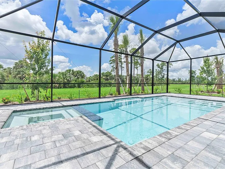 15077 Jadestone Dr — Photo 1
