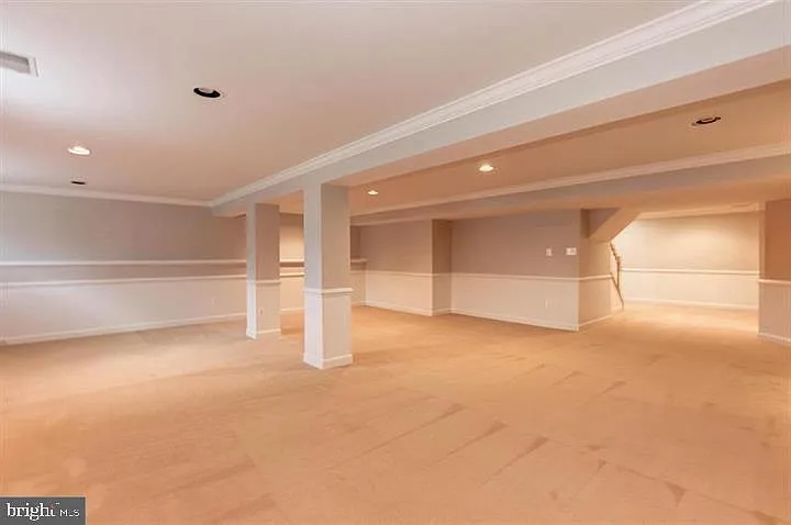 14213 Floral Park Dr — Photo 33