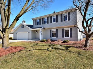 4430 S Rachel Ln, New Berlin, WI 53151