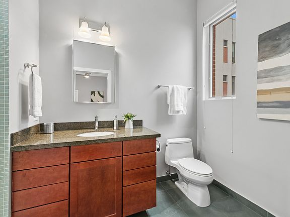 4th image of 2065 N Kedzie Ave #217