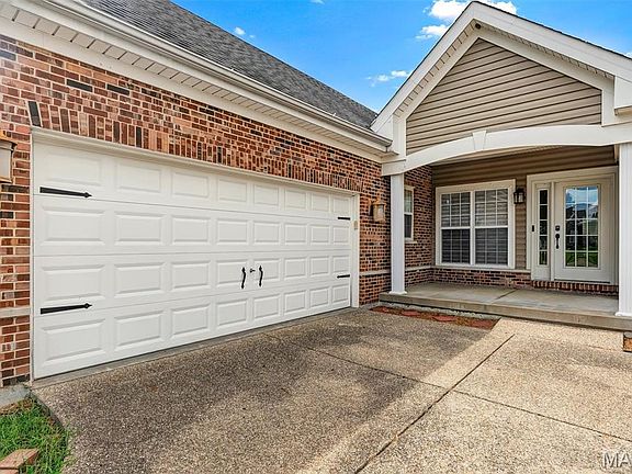 4th image of 3406 Chippewa Dr