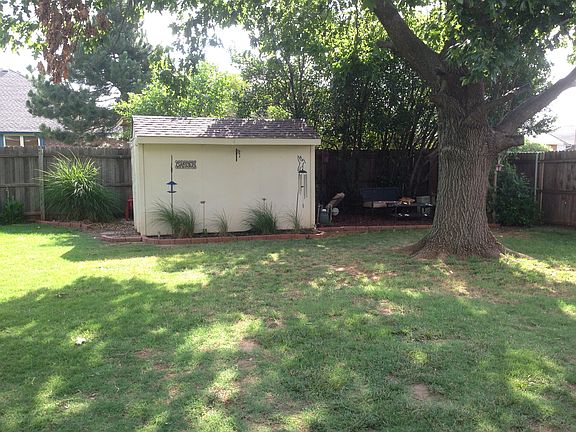 2nd image of 1220 Bradford Ter