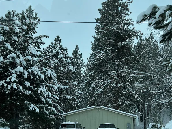 107 S Van Wyck Ave, Cascade, ID 83611