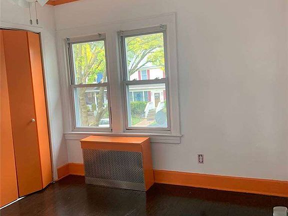 5th image of 232 Bryant Ave