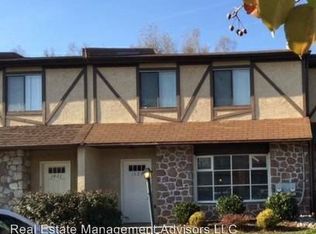 2064 Jason Dr #B, Huntingdon Valley, PA 19006