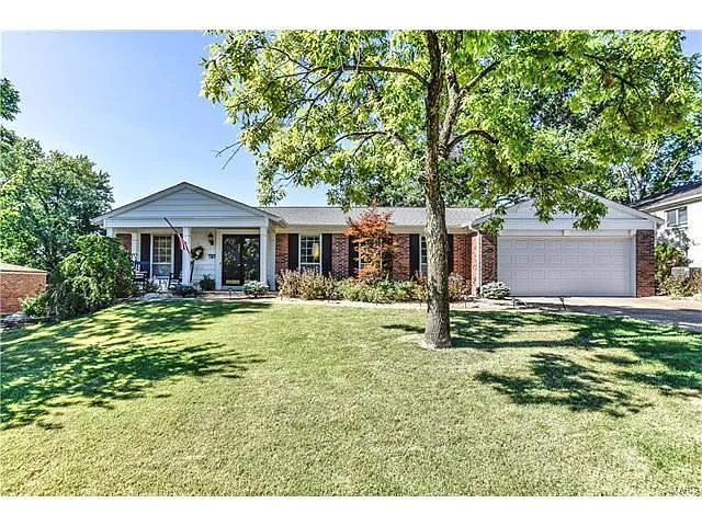 305 Baxter Rd photo 1