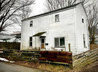 415 18th St, Beaver Falls, PA 15010