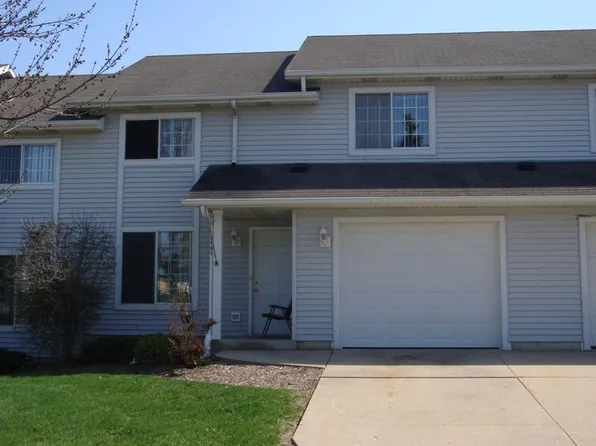 Westview Building #12, 4 45th St #5401-5407-3, Kenosha, WI 53144