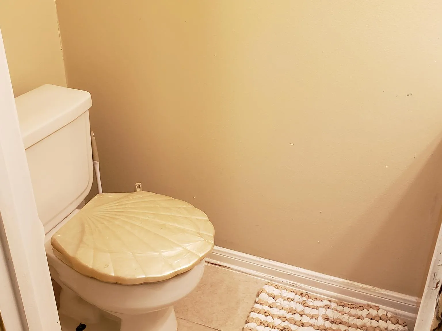 2 bed, 1.5 bath, 1070 sqft, $1,200 — Photo 3