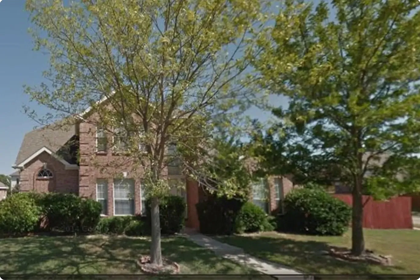 5 bed, 3.5 bath, 3600 sqft, $1,050 — Photo 3