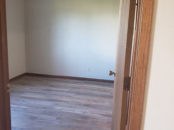4th image of 4417 Eastridge Dr APT 1