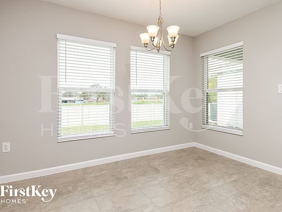 5th image of 643 Lindbergh Way