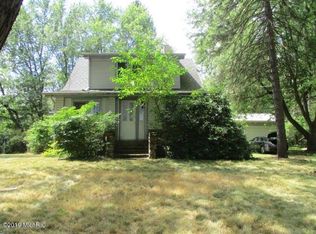 21315 Waubascon Rd, Battle Creek, MI 49017