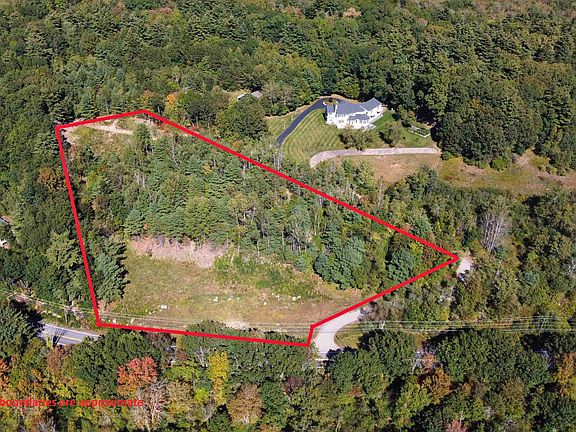 4th image of 464 Wadleigh Falls Road