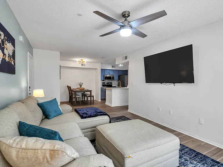 4075 Dancing Cloud Ct #194 — Photo 4