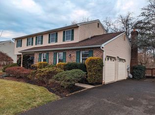 1432 Downing Dr, Hatfield, PA 19440