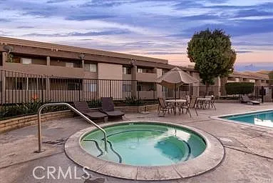 278 N Wilshire Ave — Photo 15