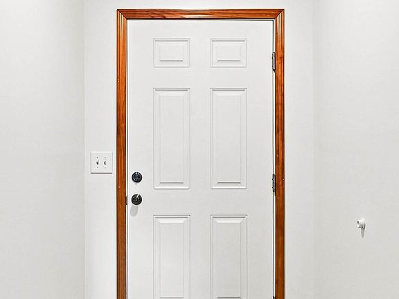 5th image of 3618 W Vincent Drive
