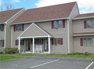 23 Quail Ct, Windsor Locks, CT 06096