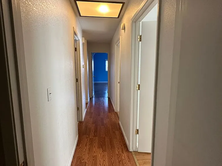 1213 Lawton Ct — Photo 22