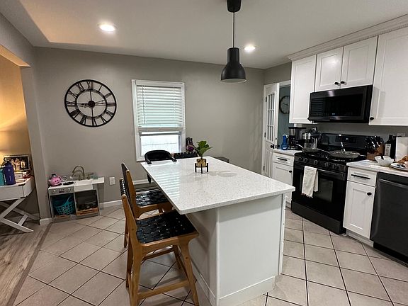 3rd image of 218 N 20th St #1