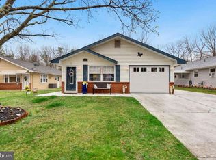 107 Oak Ave, Hammonton, NJ 08037