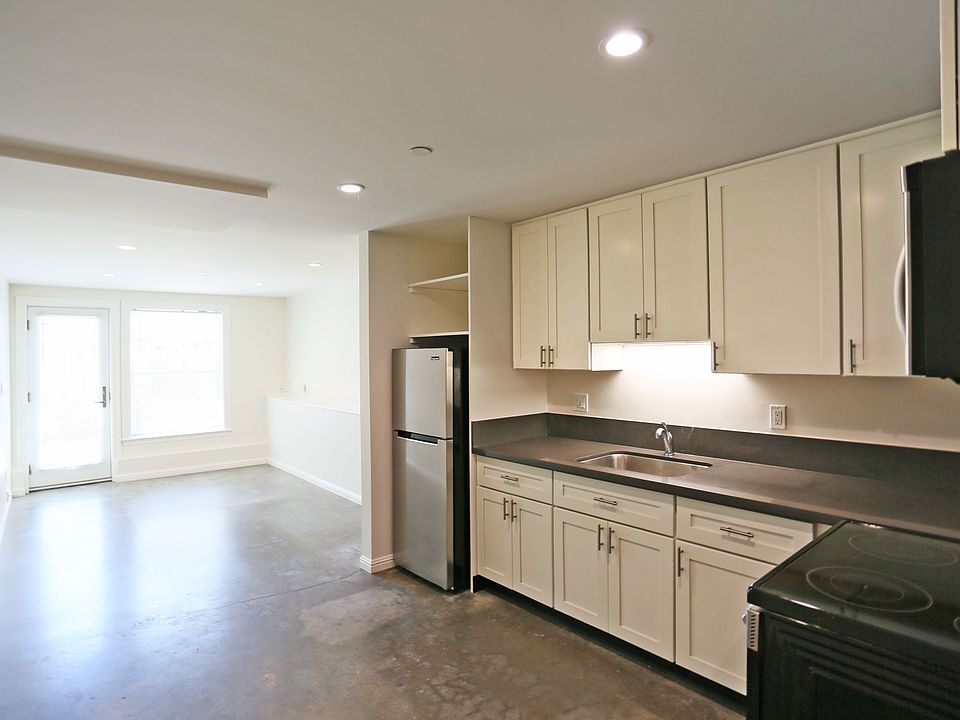 2nd image of 245 11th Ave #1