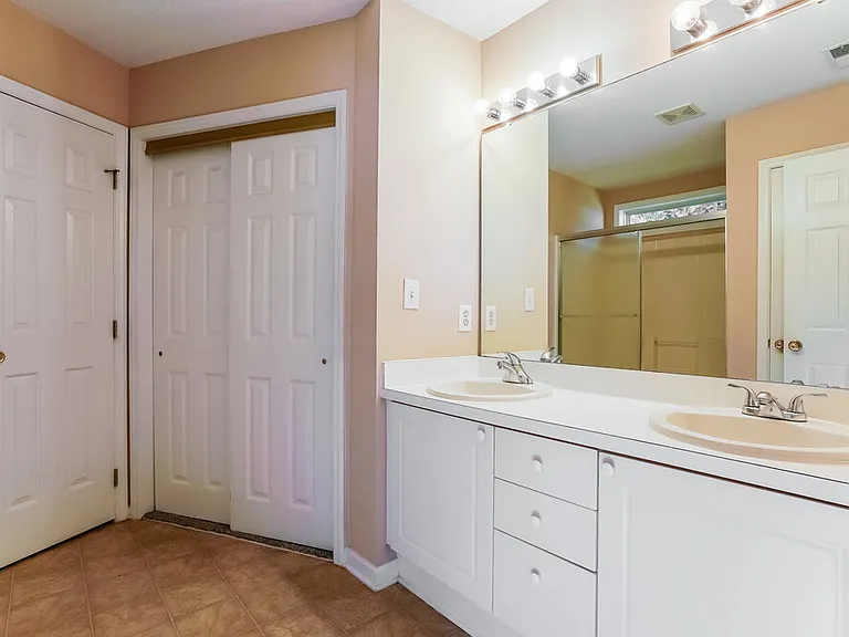 2232 Castle Pines Dr — Photo 11