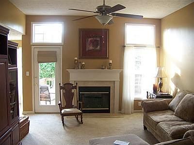4th image of 105 Breenie Cir
