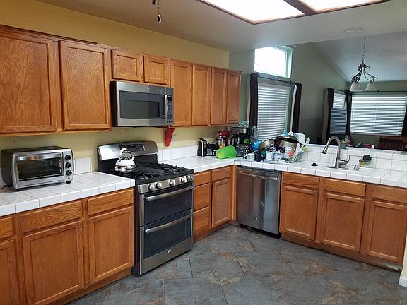 2nd image of 2251 Flatboat St