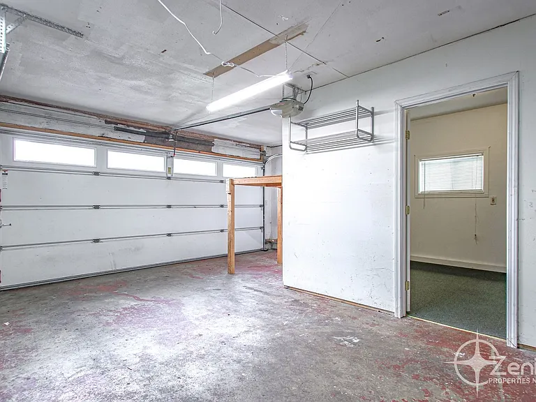 15012 NE 6th St — Photo 16