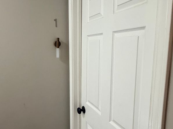 3555 Burkland Dr Unit 1