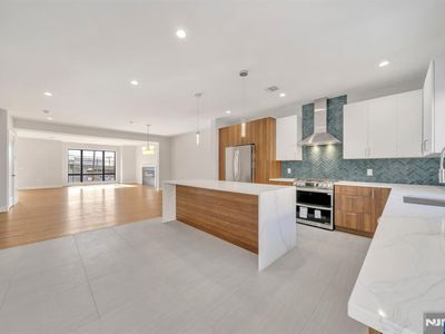 107 Sunset Pl #B, Palisades Park, NJ, 07650