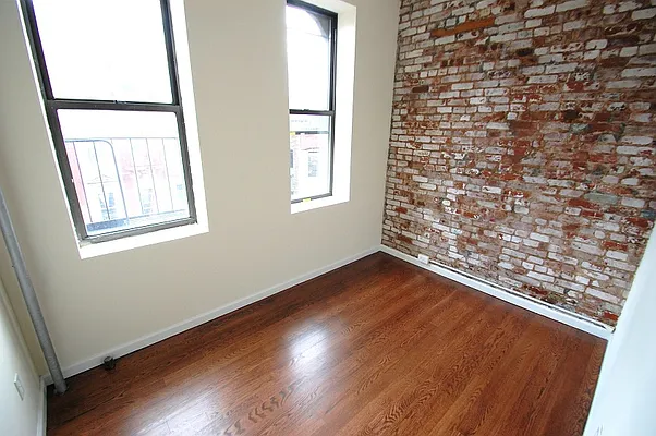 Rented by Bold New York | media 51