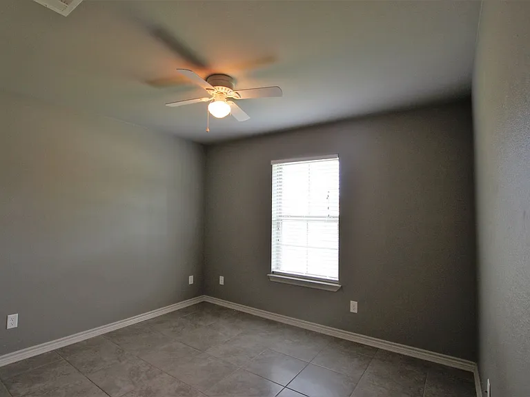 Beautiful 2 Bedroom, 2 Bathroom Townhome In South Tyler Whitehouse Isd! 1/2 Off First Full Month! — Photo 7