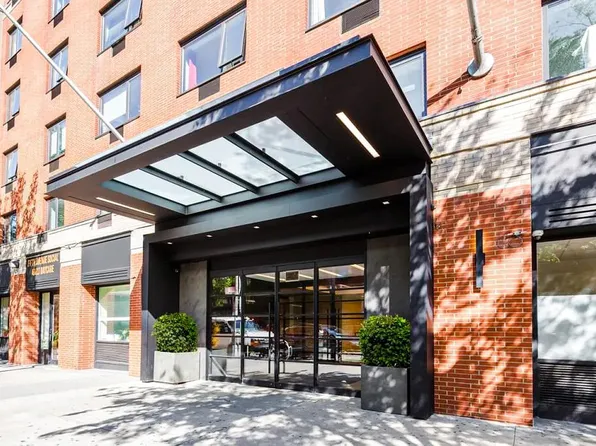 1325 Fifth Avenue image 7 of 24