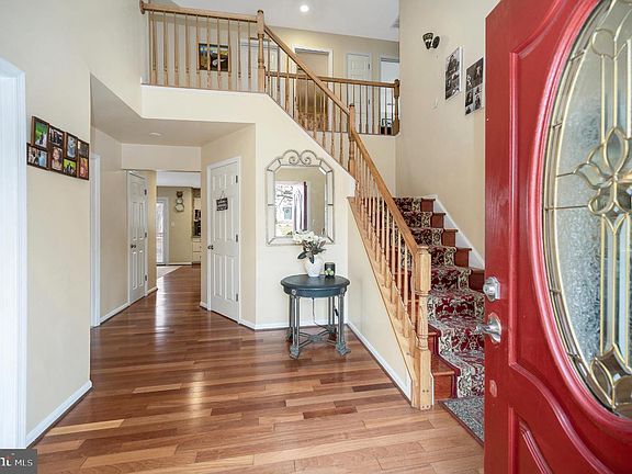 4th image of 9309 E Carondelet Dr