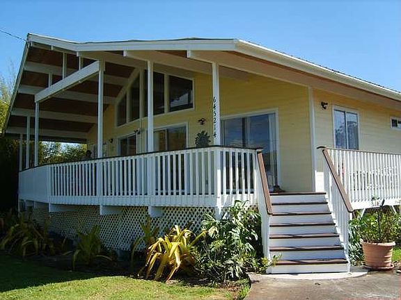 front steps & covered lanai