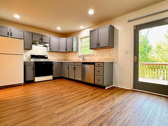 64 Zachary Dr - Kitchen View 1