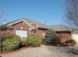 4116 Gyfalcan, Norman, OK 73072