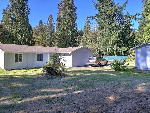 3rd image of 26104 162nd Avenue E