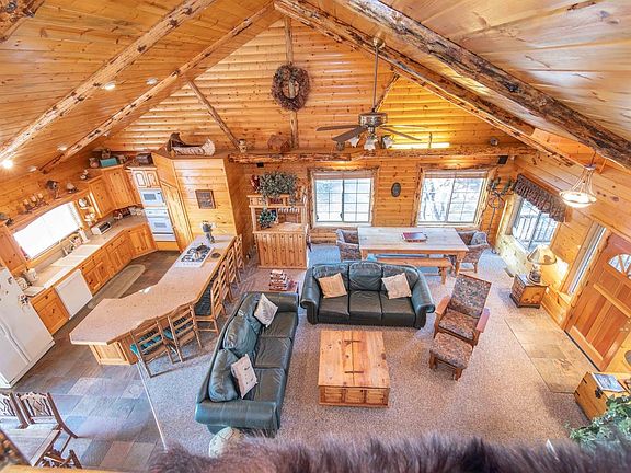 3rd image of 378 Starlight Cir